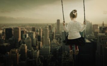 Czy plac zabaw musi mieć atest?