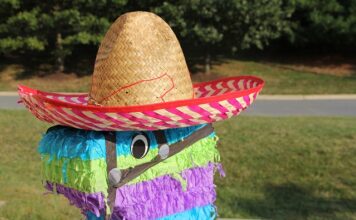 Jak zrobić piniatę cyfrę?