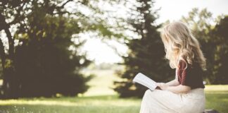 Jak ładnie oprawić książkę w papier?